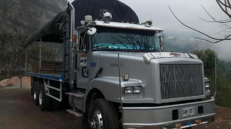 Transporte en Camión Dobletroque de 15 ton en YAROWILCA CHORAS, Huánuco, Perú